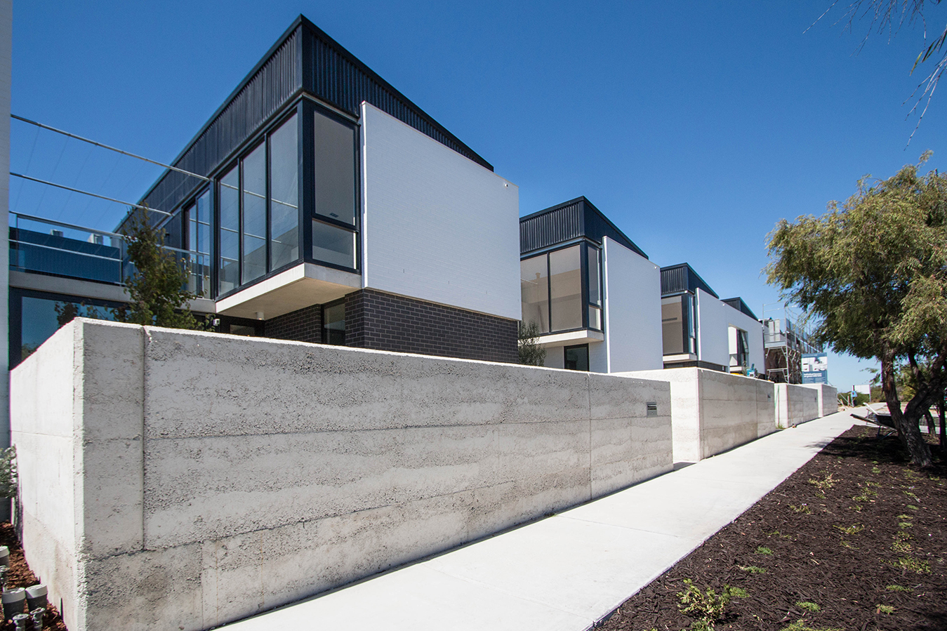 Knutsford Gallery 1349 x 899