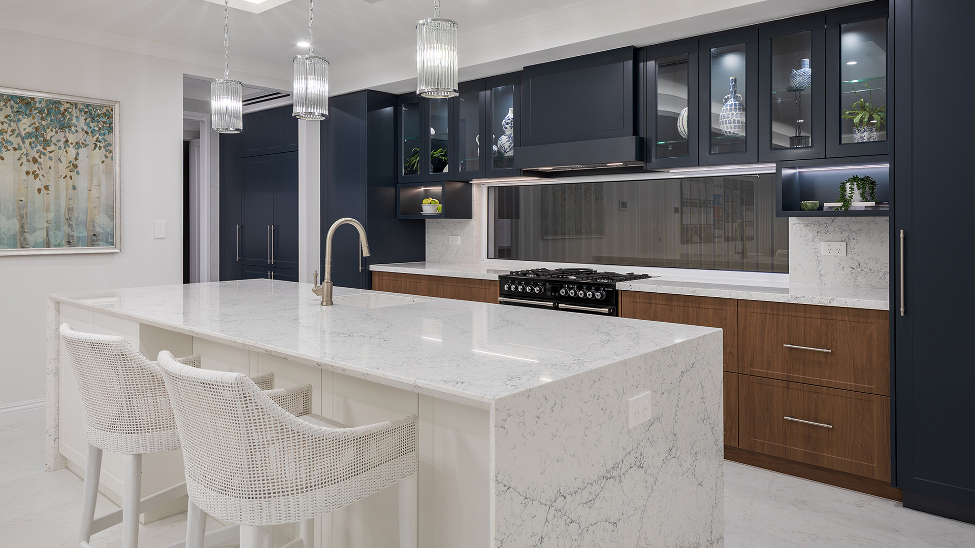 The Brighton - Inner ImageSeven